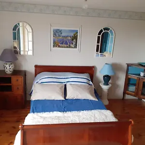Гостевой дом 7042douce Nuit, Saint-Germain-Laval (Loire)